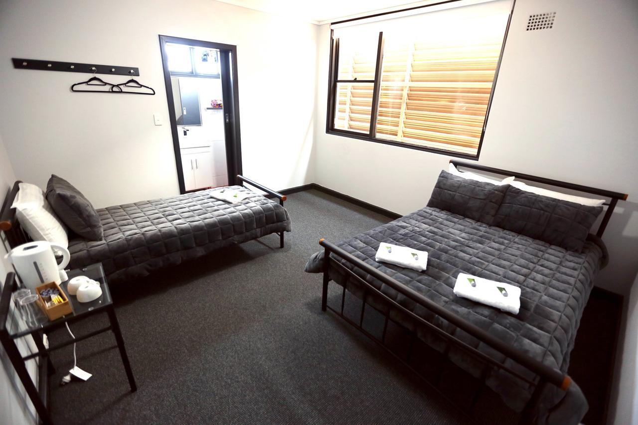 Panania Hotel Sydney Экстерьер фото